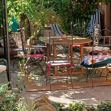 Family Eco Mas بيت للعطل La Redorte